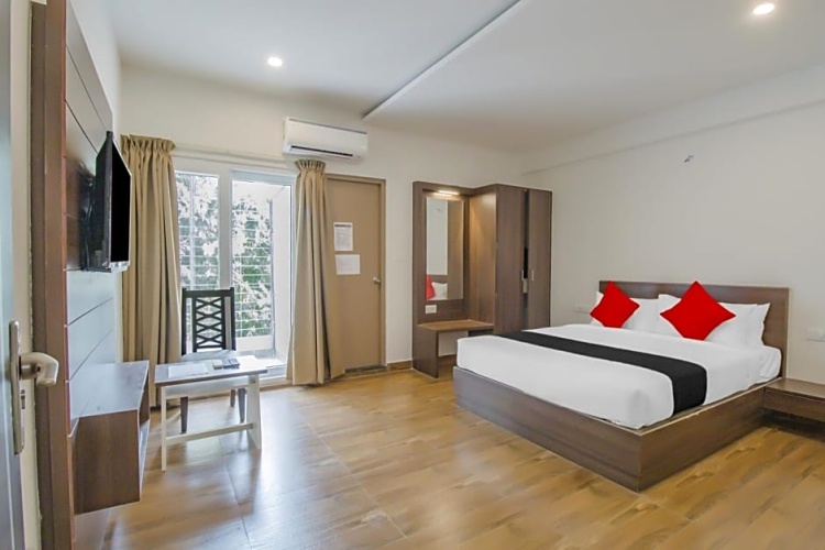 Deluxe Double room with balcony