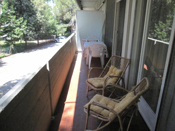 Modern Flat With Balcony at Grado Pineta