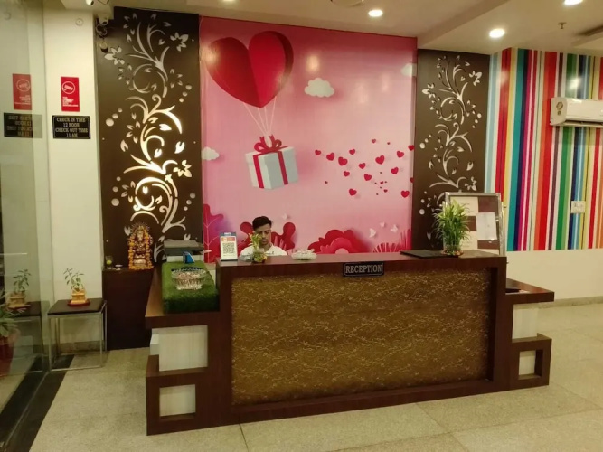 The Palm Hotel & Restaurant