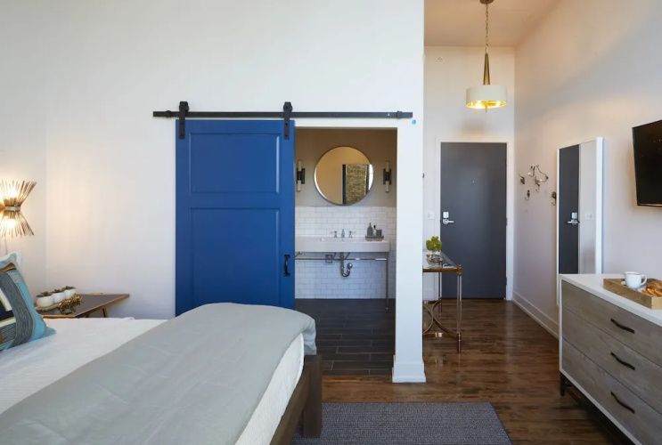Kinn Guesthouse Bay View