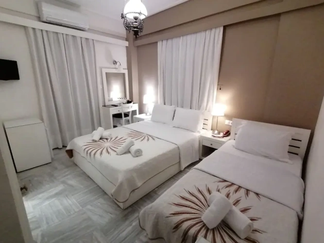 Standard Triple room with mountain view