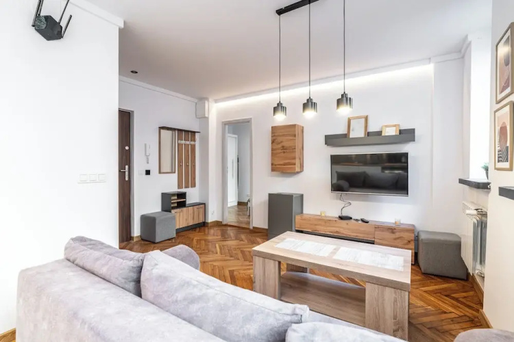 RentPlanet- Apartament Dąbrowskiego