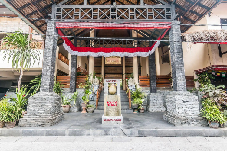 ZEN Rooms Kuta Flora