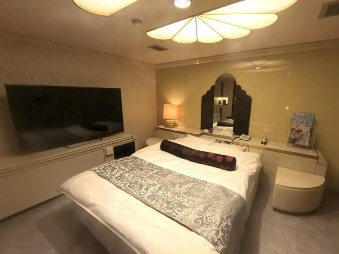 Hotel First