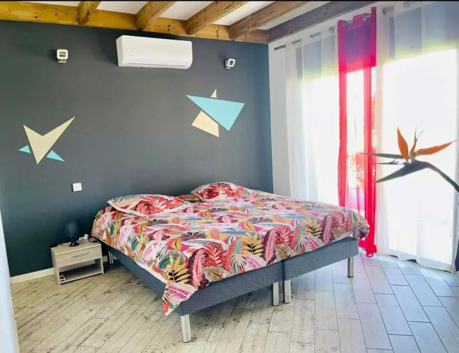 la villa TIKALIKATA