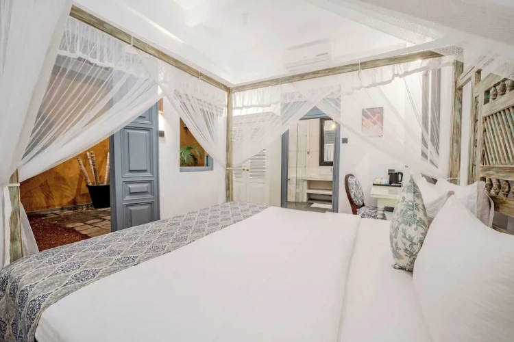 Standard Double room with balcony