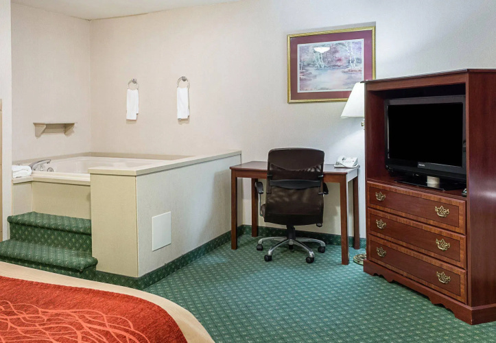 Holiday Inn Express Gloucester by IHG