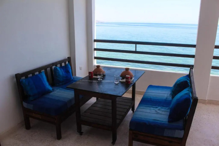 Aftas beach house