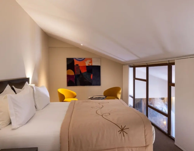 Deluxe Attic Suite