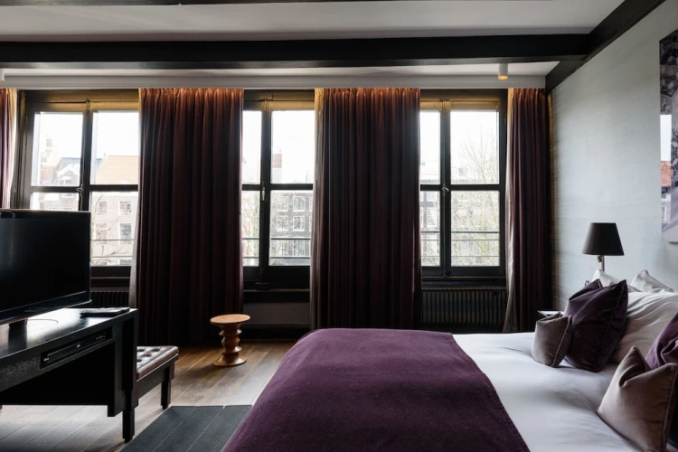 Luxury Double room with canal view