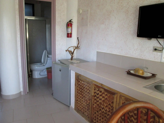 Amigos Beach Resort