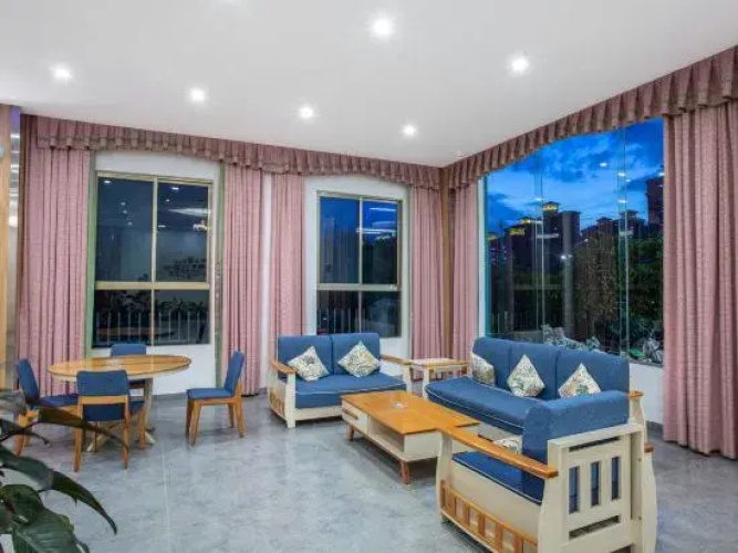 Durian Theme Hotel