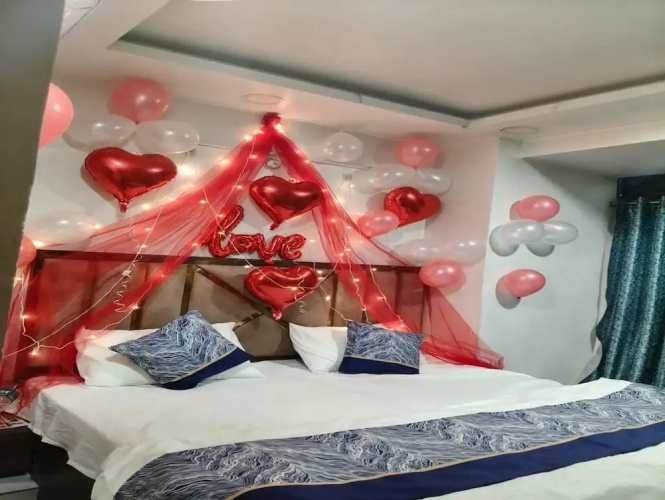Hotel Luv Inn