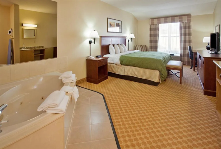 Country Inn Suites Birch Run Frankenmuth