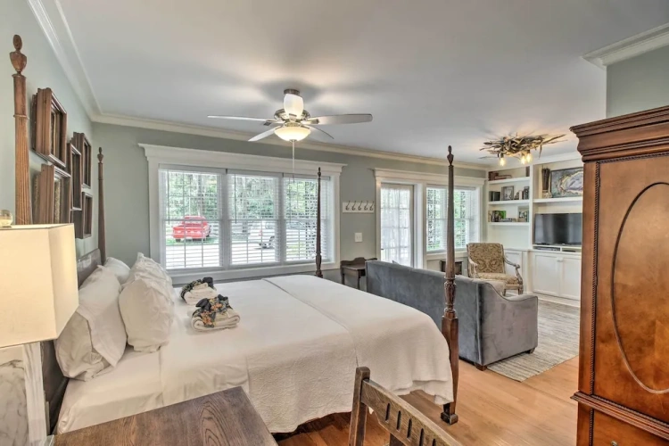 Guest rooms