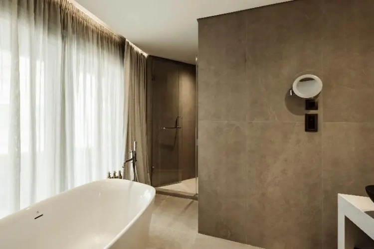 2 Bedrooms Apartment with balcony
