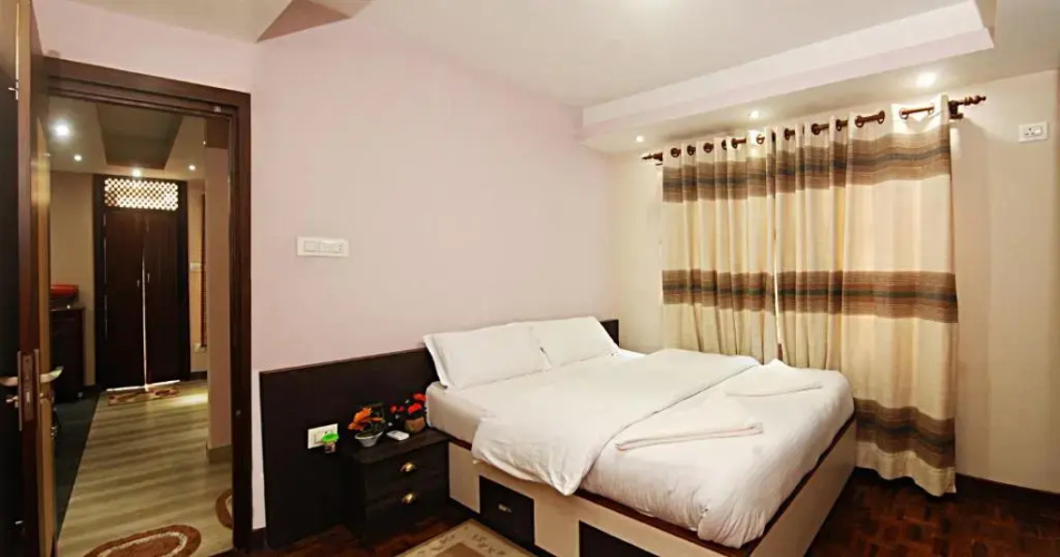 Sunrise Apartment