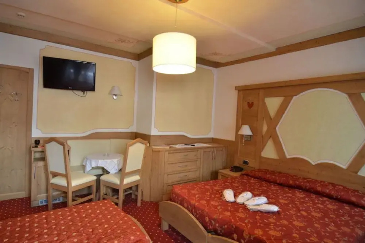 Hotel Cristallo