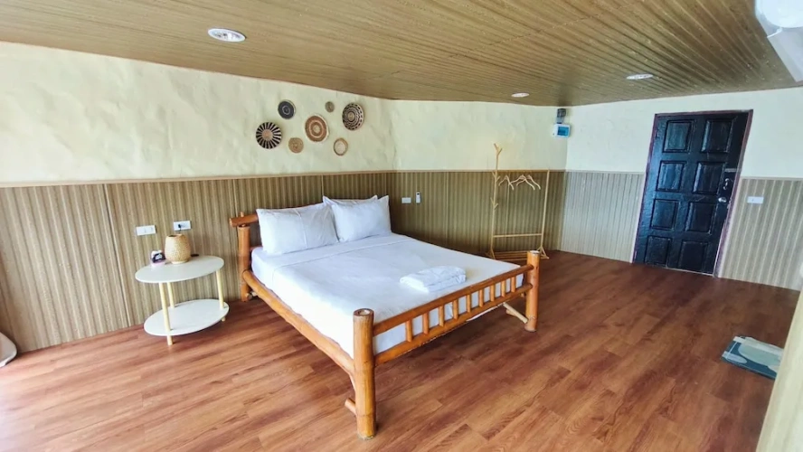 Deluxe Cottage with balcony and with ocean view