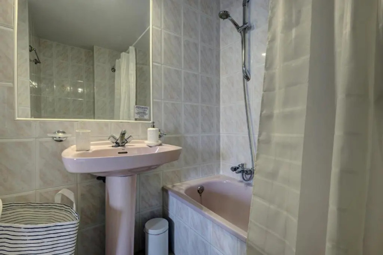 053 - Two Bed Mijas Golf Apartment With Heated Pool