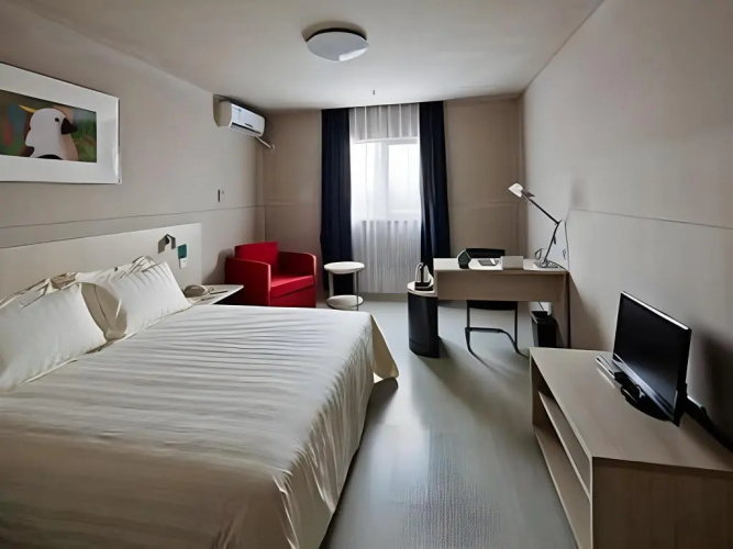 Haijin Business Hotel