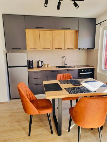 OM Apartment