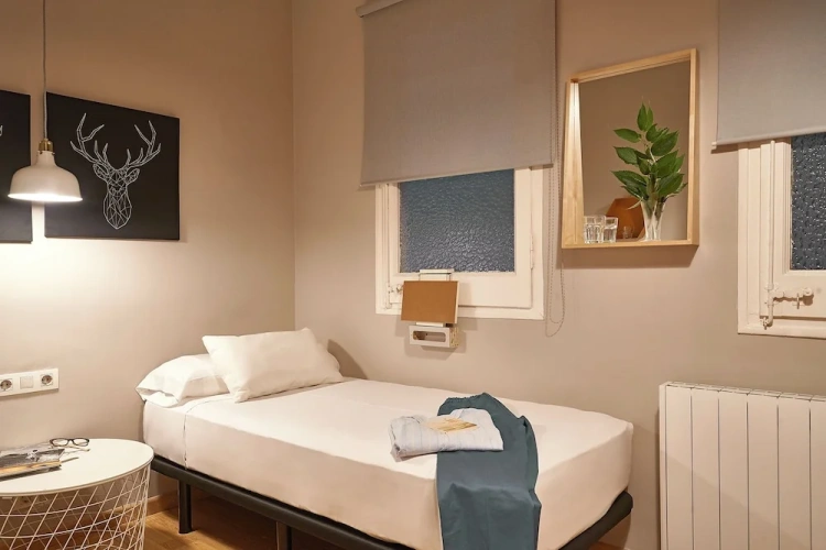 1 Bedroom Family Apartment with balcony and with city view