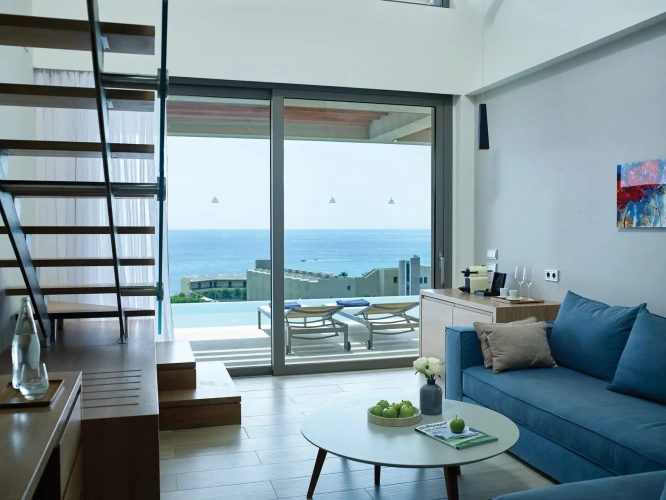 Deluxe Duplex Suite with sea view