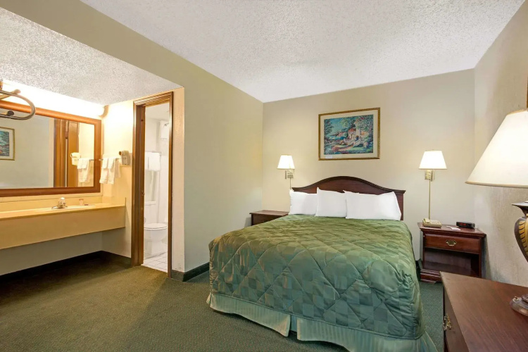 Cambridge Inn