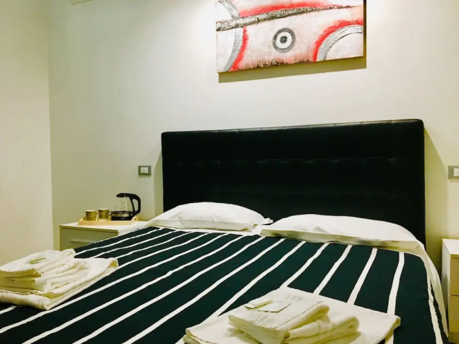 Vatican Glee Rooms