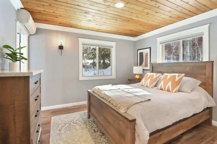 Alpine Chalet Nature Lovers Rejoice! Chic 4 BDR