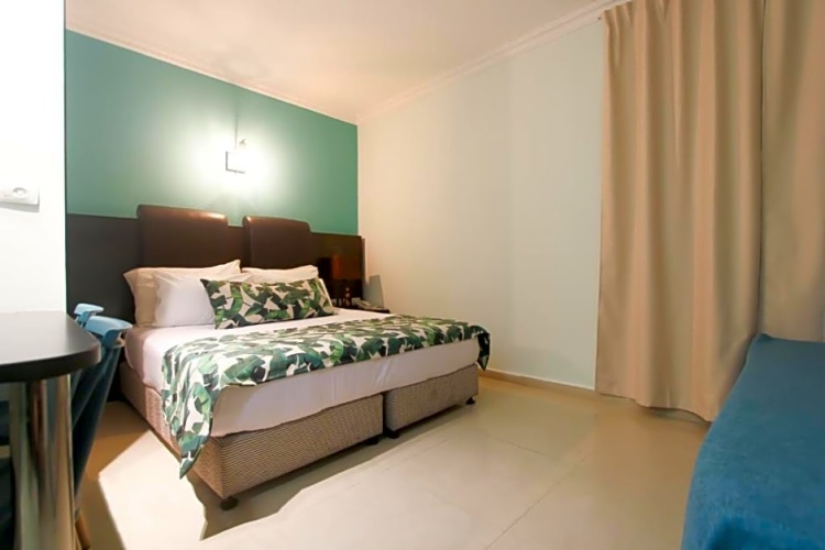 Classic Triple room