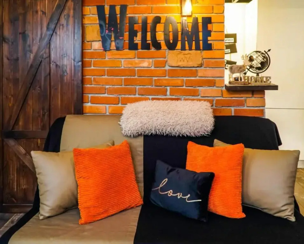Rustic flat with perfect location (city center)