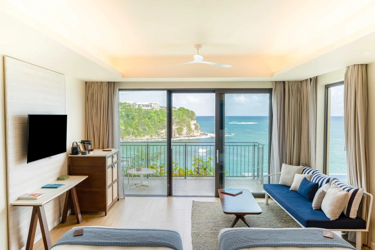 Twin Suite with ocean view