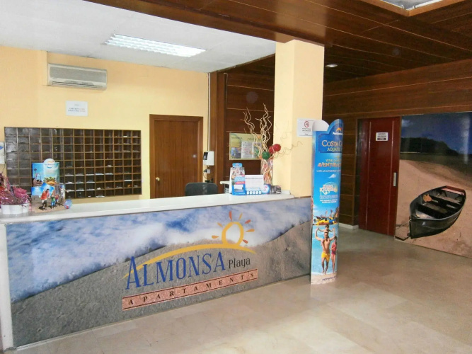 Aparthotel Almonsa Platja