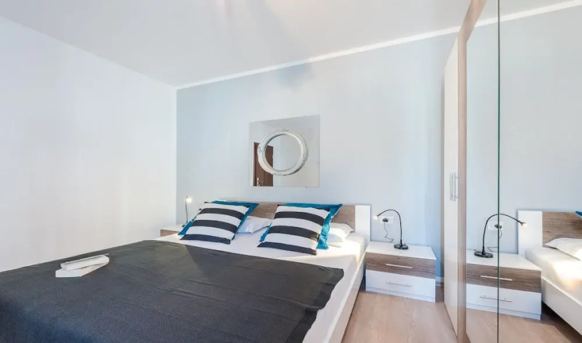 Apartments Made 4U
