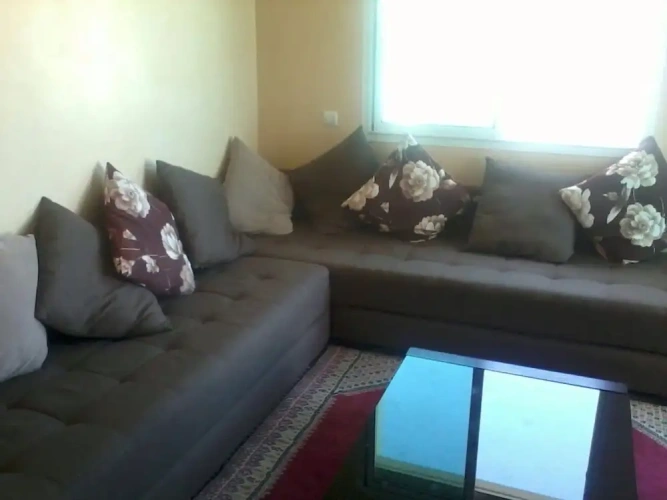 2 Bedrooms Apartment with garden view