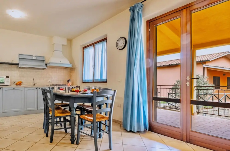 Residence with thermal pools in Sorano