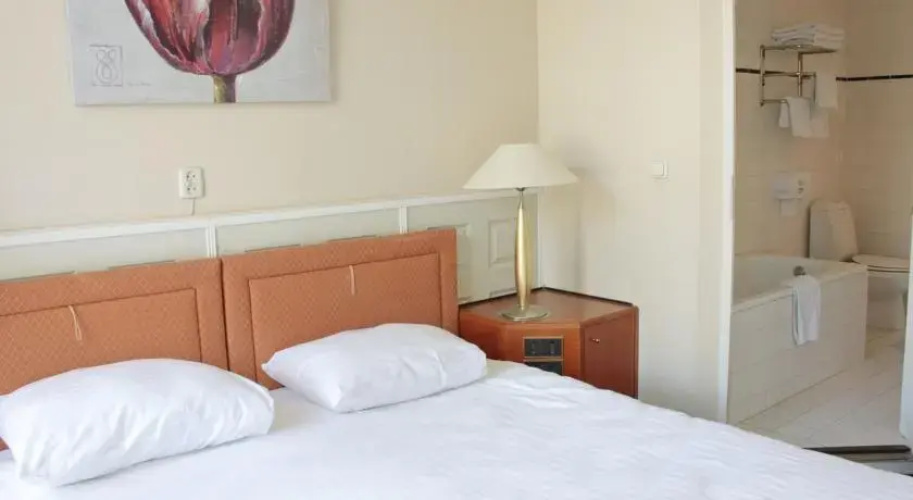 Waterfront Hotel Amsterdam