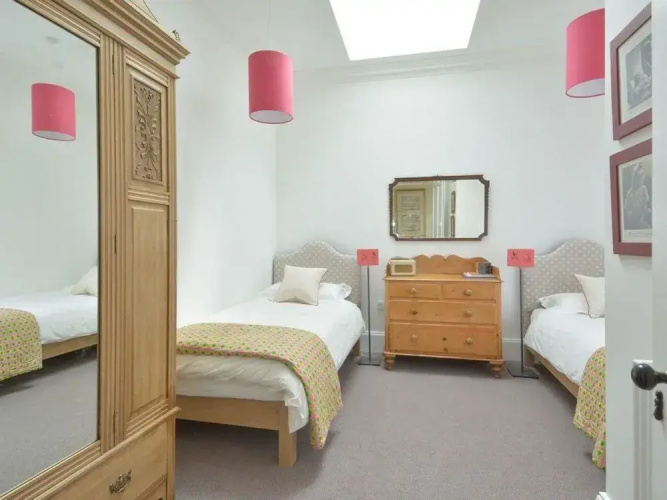 Sandy Bay Cottage