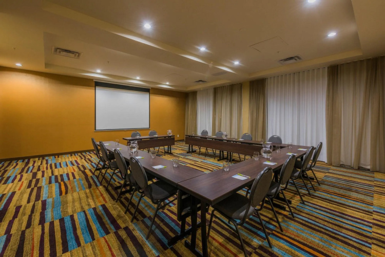 Fairfield Inn And Suites Kamloops photo 19