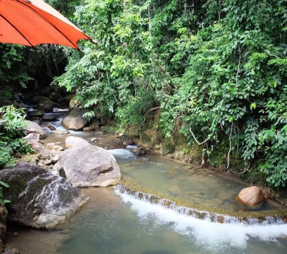 Phupha Varee Boutique Resort