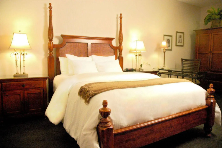 Ambassador Hotel