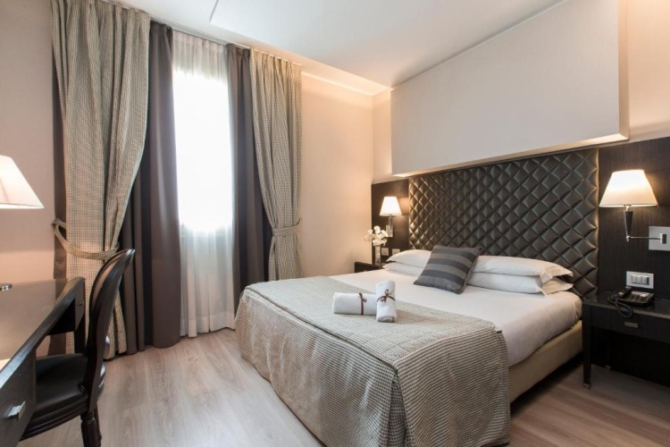 Deluxe Double room with balcony