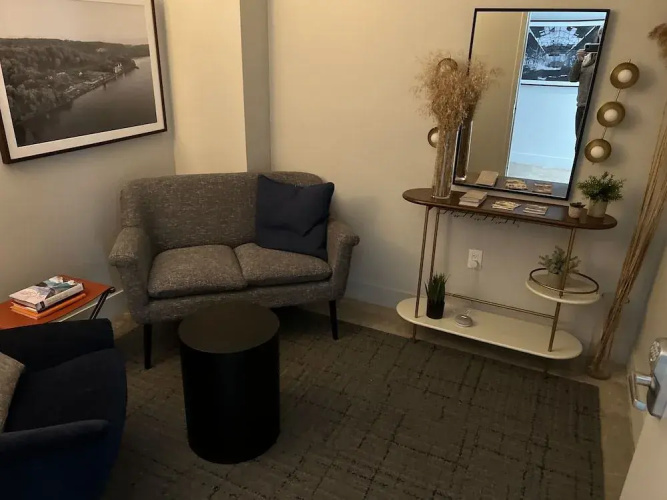 Hutton Brickyards Riverfront Hotel + Venue