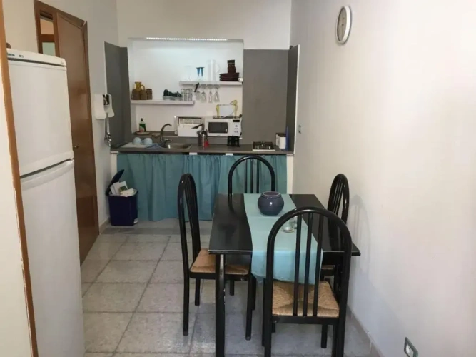 2 Bedrooms Cottage