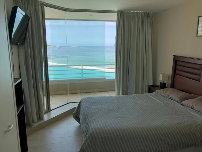 San Alfonso del Mar 802