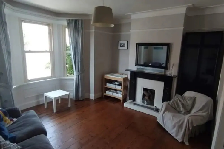 Spacious 4 Bedroom Home in Drumcondra