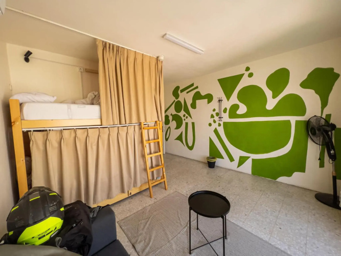 Battuta Hostel
