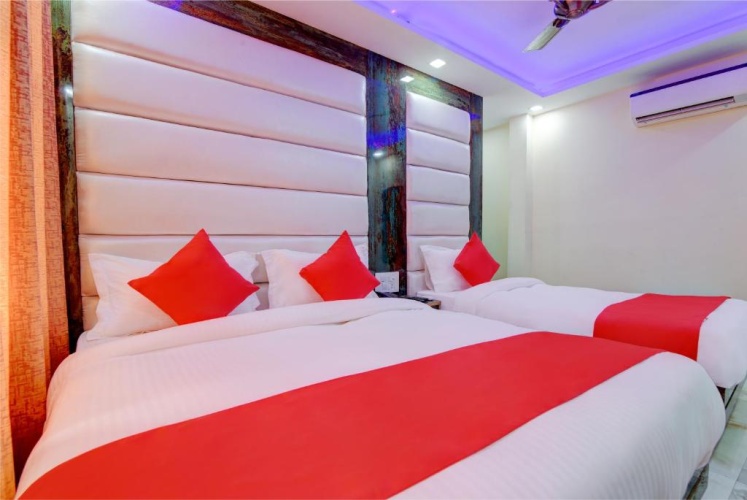 Deluxe Family room